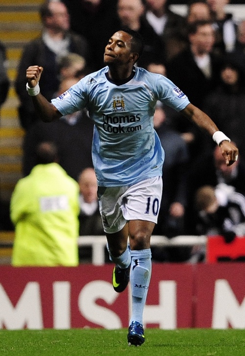 B费和内维斯各进三球，葡萄牙队史第3次单场比赛有两人戴帽（葡萄牙史上第三次单场双帽：B费、内维斯各上演帽子戏法）