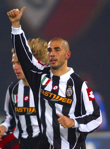 首发出战阿塞拜疆，舍瓦利耶将迎来法国国家队首秀（首发对阵阿塞拜疆，舍瓦利耶迎来法国队处子秀）