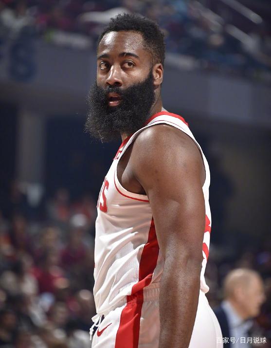 Shams：国王对全队球员交易持开放态度，小萨&拉文受关注（Shams：国王愿意听取全员交易报价，萨博尼斯与拉文成焦点）