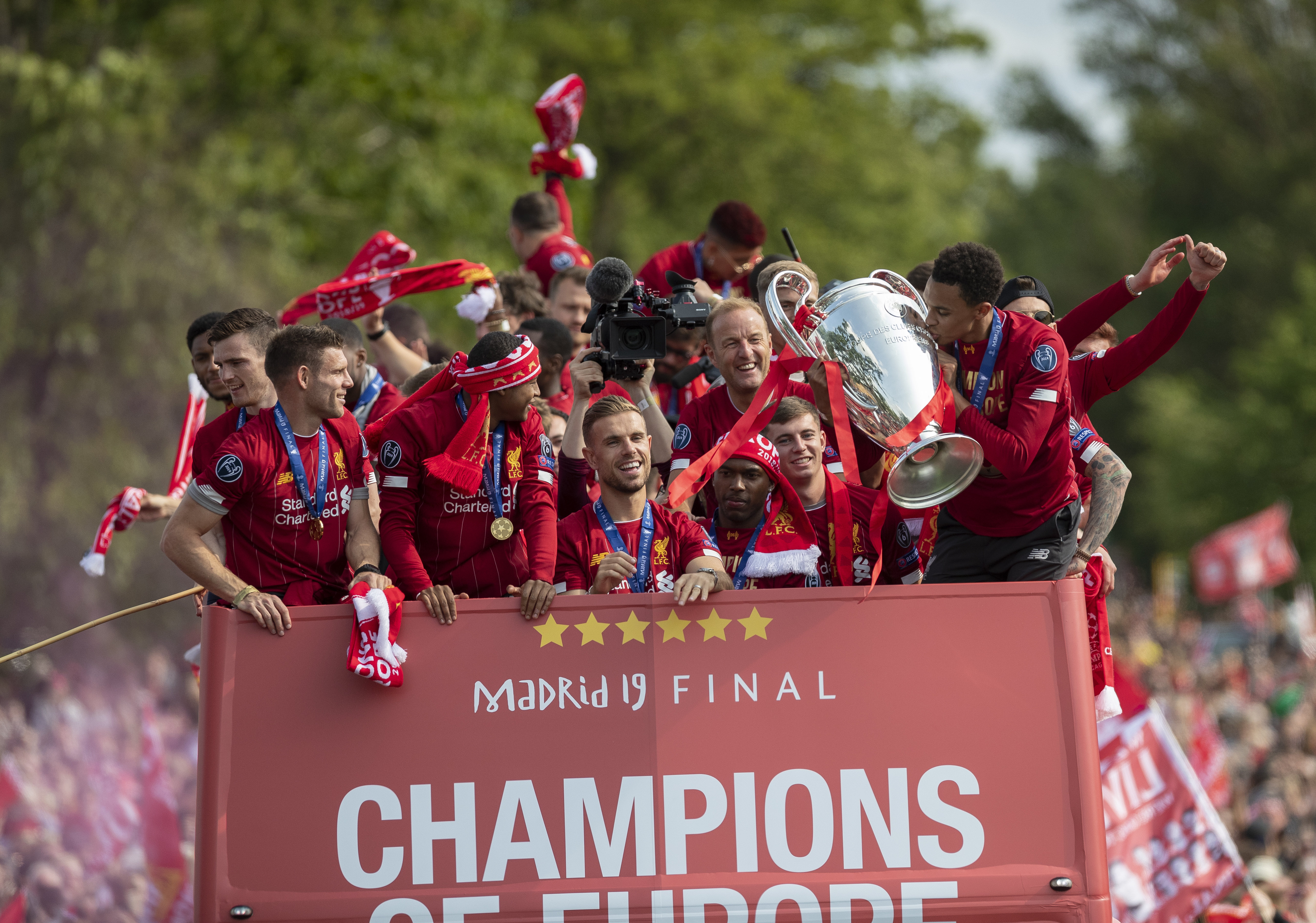 前队友莫尔费奥：让大因扎吉掏钱真的不容易，他有点小气（莫尔费奥谈大因扎吉：想让他买单不容易，确实有点小气）