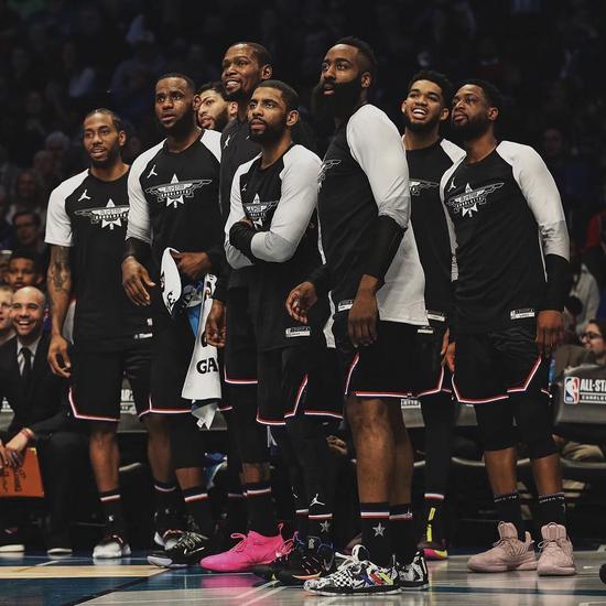 勒伯夫：帕尔默去皇马？ 这未必是好事；埃斯特旺会是顶尖球员（勒伯夫：帕尔默去皇马未必明智；埃斯特旺有望成顶级球员）