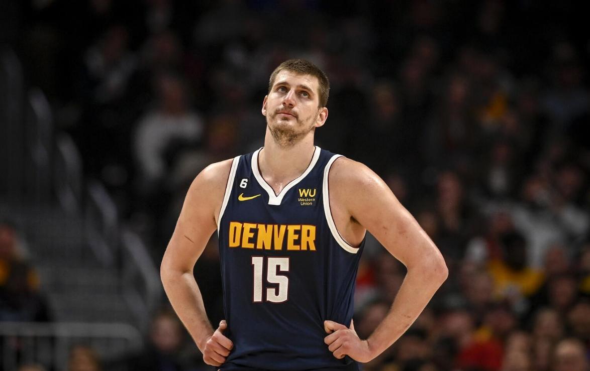 小瓦&贝恩&萨格斯同砍25+，魔术上次有此表现在2019年（小瓦、贝恩、萨格斯齐砍25+，魔术自2019年来首次达成）