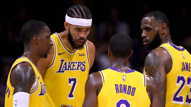 邮报：曼联对B费伤势愈发乐观，认为他有可能赶上曼市德比（邮报：曼联对B费恢复情况愈发乐观，或有望赶上曼市德比）