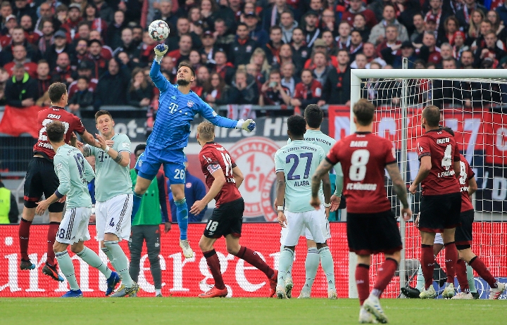 开拓者国王裁判报告：漏吹克林根进攻3秒，威少犯规为正确判罚（开拓者vs国王裁判报告：克林根进攻三秒被漏判，威少犯规吹罚正确）