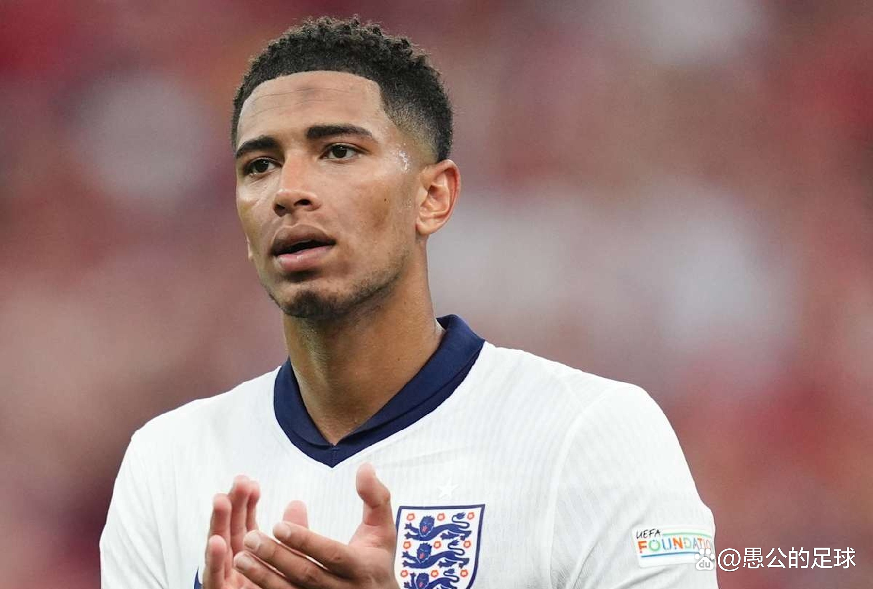 因排名垫底多名球员家人遭死亡威胁，佛罗伦萨官方表示谴责（多名球员家属因球队垫底遭死亡威胁，佛罗伦萨俱乐部严正谴责）