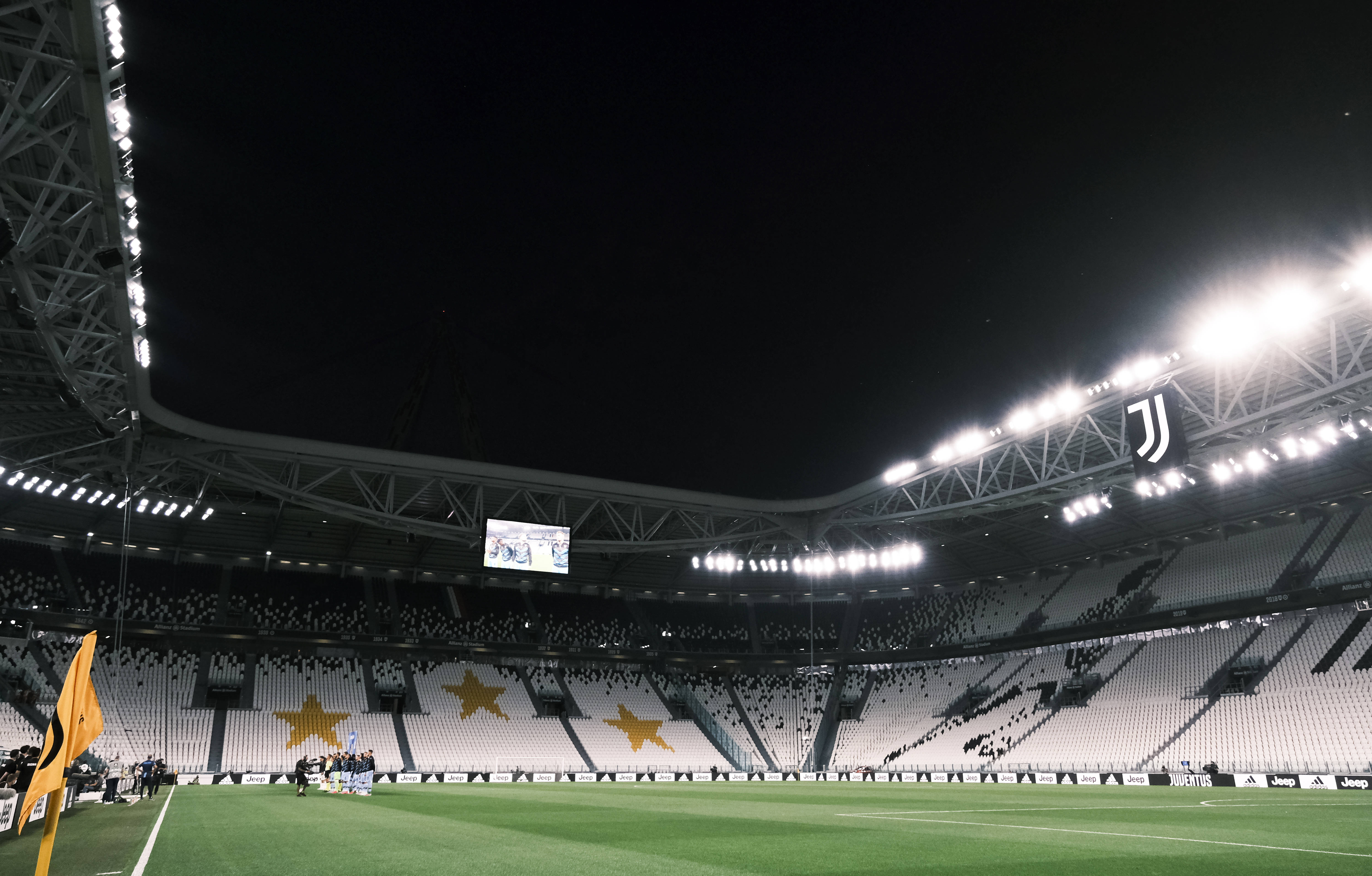 卡帅：布翁焦尔诺为现役意大利队最佳后卫，他控球能力很出色（卡帅称布翁焦尔诺是当下意大利队最佳后卫，控球能力出众）