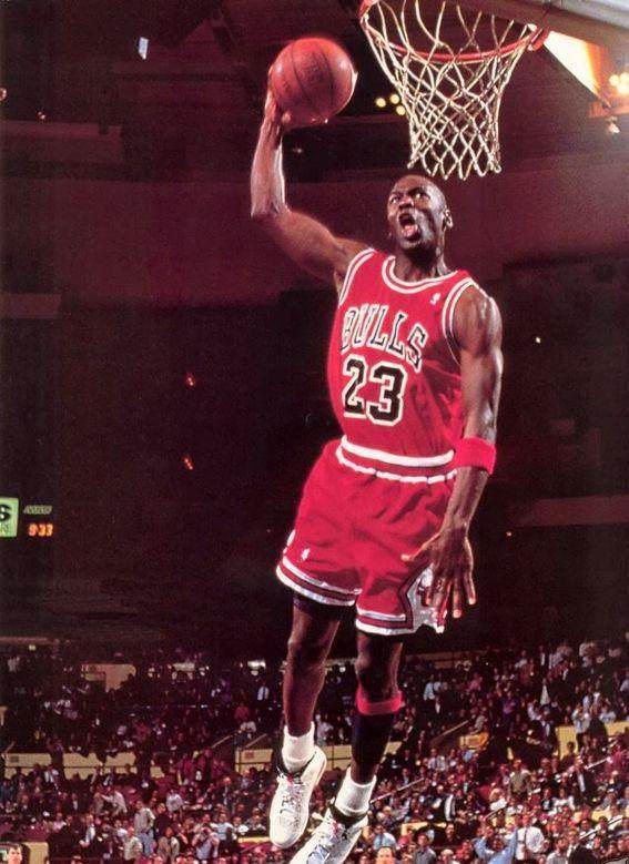 西甲前瞻：马竞本赛季主场保持不败，瓦伦西亚客战能力糟糕（西甲前瞻：马竞本季主场延续不败，瓦伦西亚客场表现低迷）