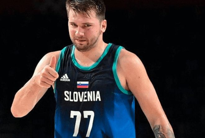 莫雷托：那不勒斯想在冬窗从罗马引进洛伦佐-佩莱格里尼（莫雷托：那不勒斯今冬欲从罗马签下洛伦佐·佩莱格里尼）