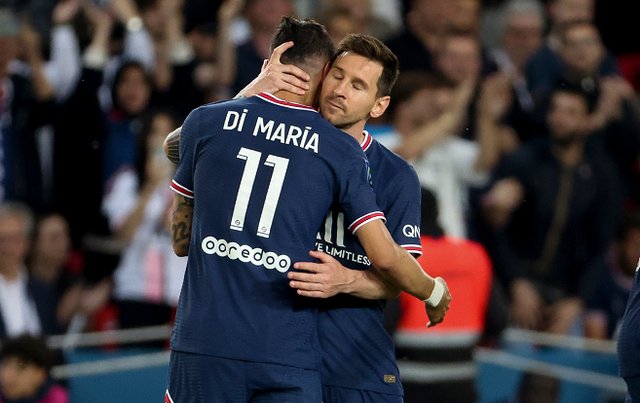 最近几场表现相当挣扎，火箭对于内线老将的使用出了明显的问题？（近几场状态不佳，火箭在使用内线老将方面是否暴露出显著问题？）