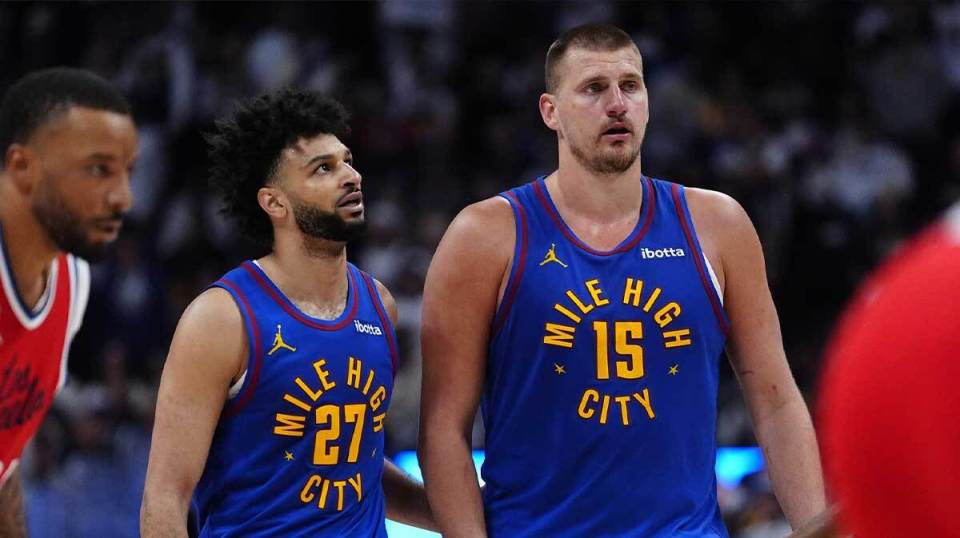 詹姆斯生涯关键时刻出手至少4次投篮的比赛，命中率达59%（詹姆斯职业生涯关键时刻单场出手≥4次时，投篮命中率高达59%）