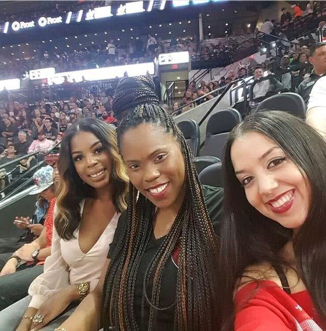 水原FC官方：与主帅金恩重协商解约，同时任命朴建夏为新帅（水原FC官宣与主帅金恩重协商解约，朴建夏出任主帅）