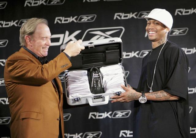 足协杯决赛：险象环生，北京国安大战河南杜康（足协杯决战：北京国安对阵河南杜康，惊险不断）