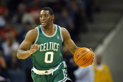 小香农表达对加内特回归的喜悦（小香农喜迎加内特回归）