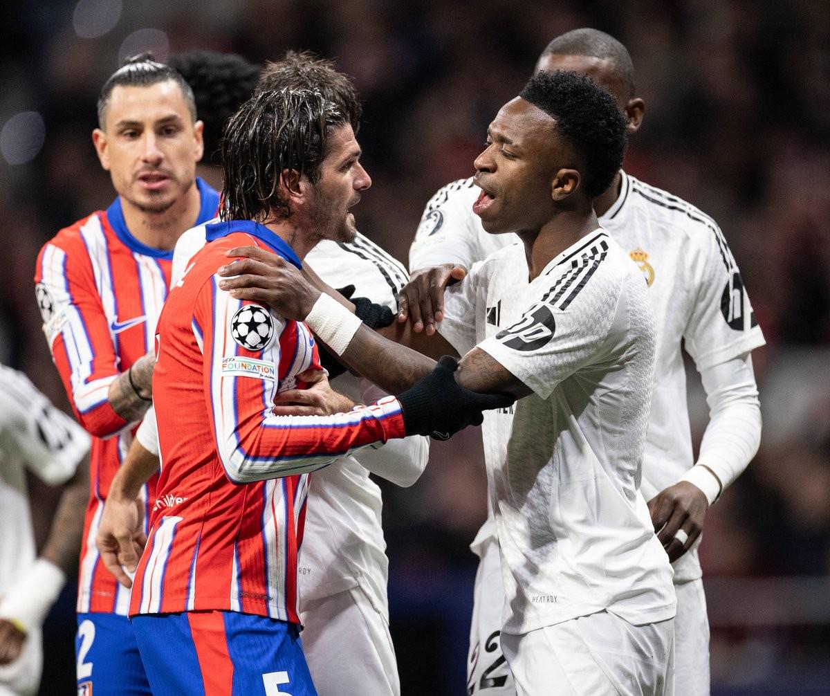 埃基蒂克：加盟利物浦生活彻底改变，成为最优秀球员需不断努力（埃基蒂克：转会利物浦改变了人生，要成顶级球员唯有不断努力）