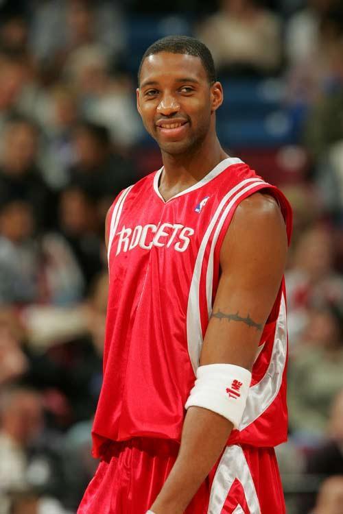 东契奇致信里夫斯：很抱歉当你队友，祝贺你成为我的头号粉丝（东契奇写信给里夫斯：为曾与你同队向你道歉，恭贺你成我的头号拥趸）